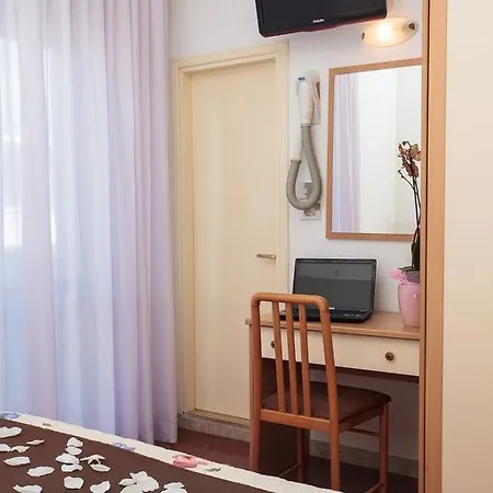 Du Hotel