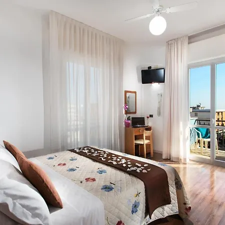 Du Hotel 3*