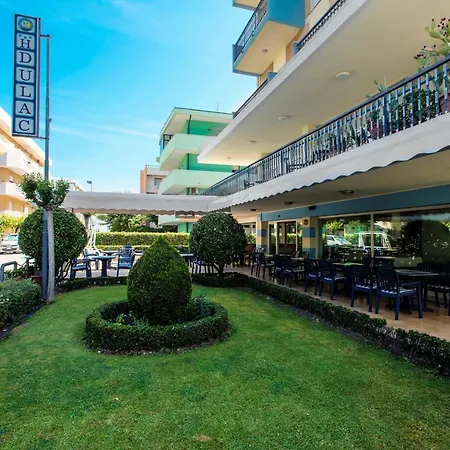 Du Otel 3*