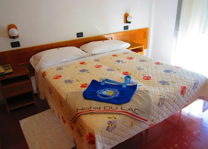 Du Hotel 3*