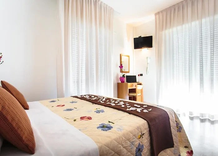 Du Hotel 3*