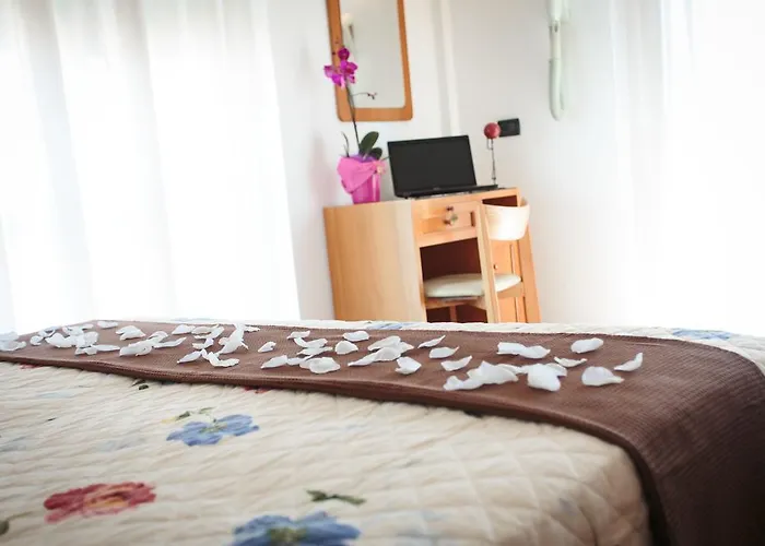 Ξενοδοχείο Du